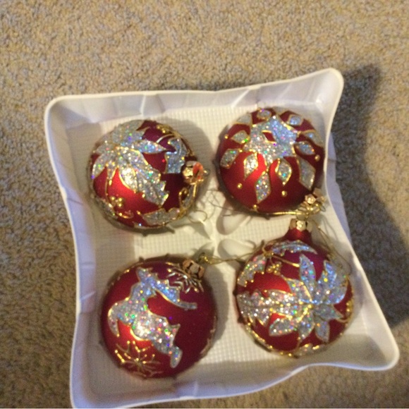 Elegant Red and Silver Holiday Ornaments - Picture 2 of 3